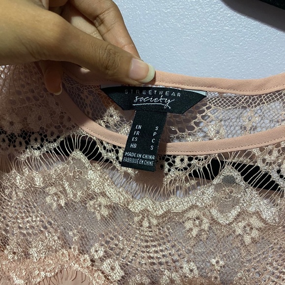 Blouse - Picture 3 of 3